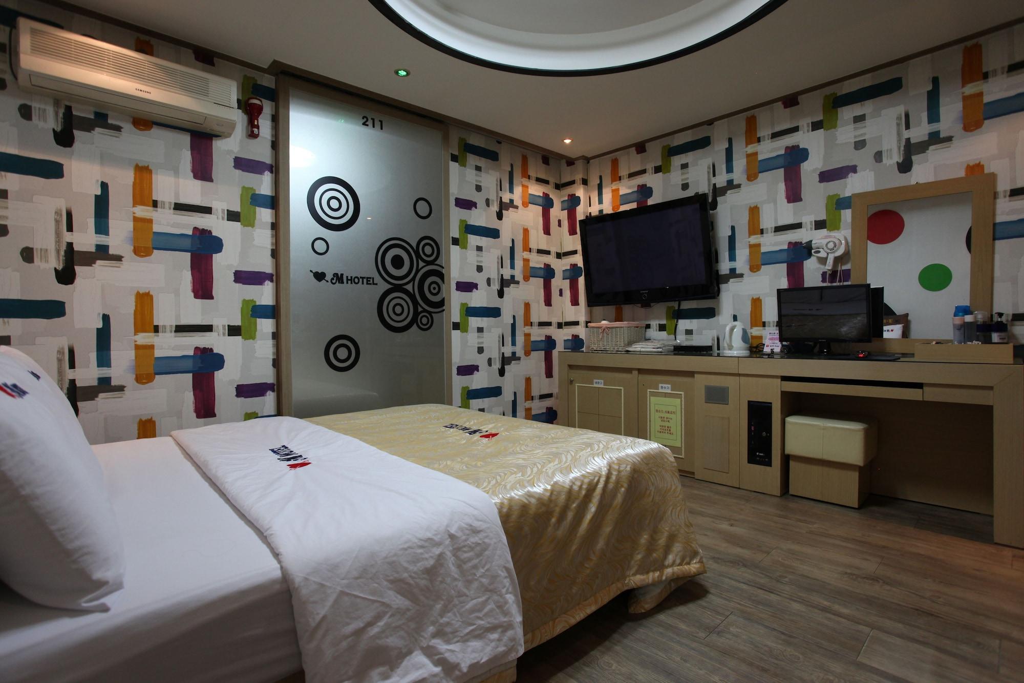 M Motel Songtan Pyeongtaek Exterior photo