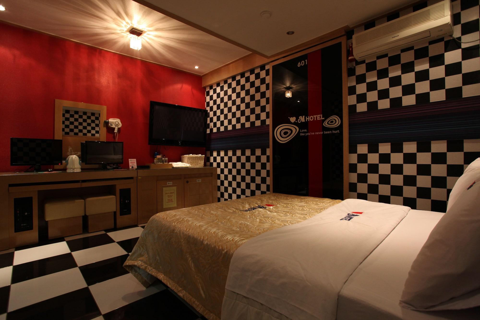 M Motel Songtan Pyeongtaek Exterior photo